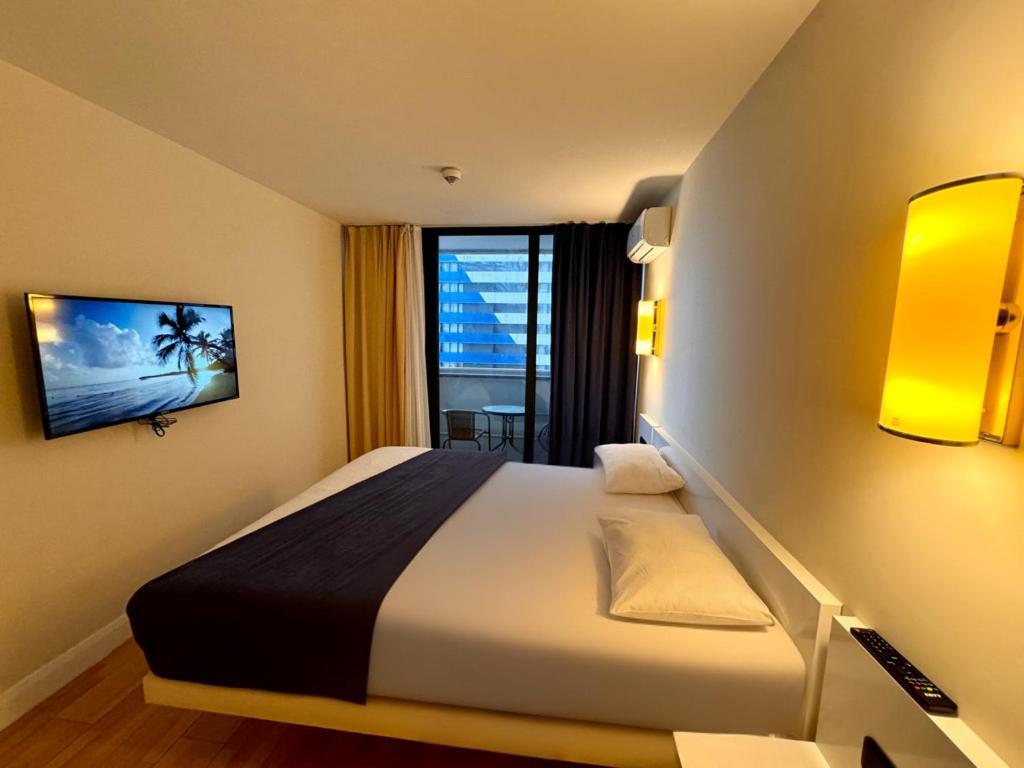 King Devid & Orbi City Apartment