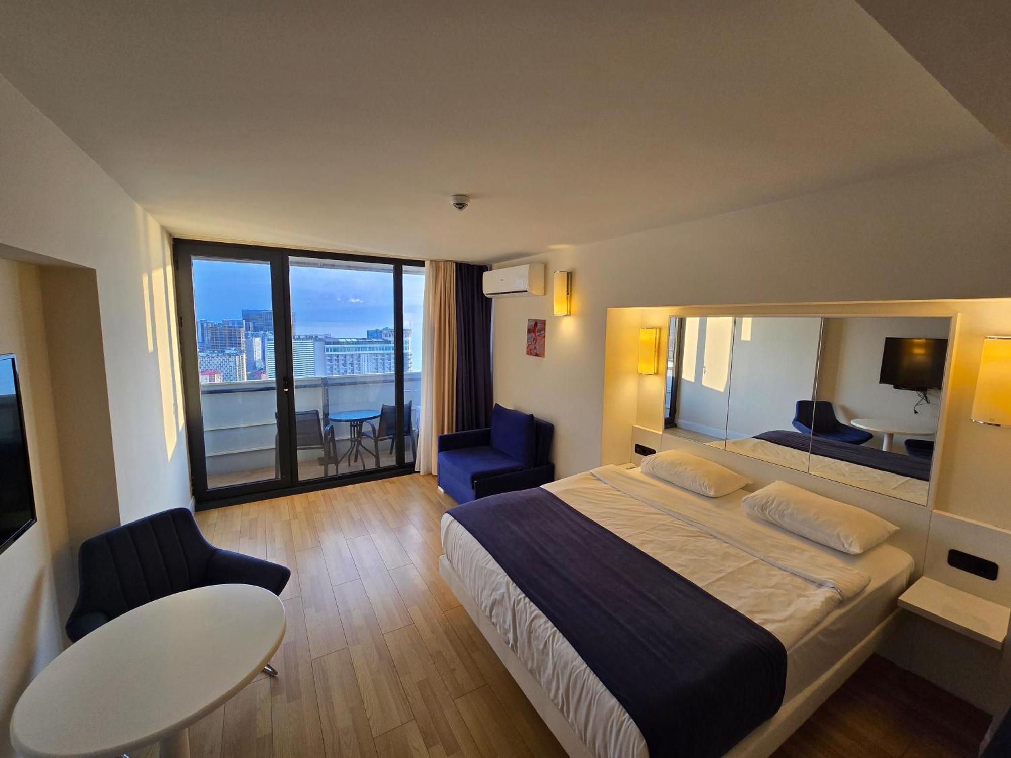 King Devid & Orbi City Apartment Batumi
